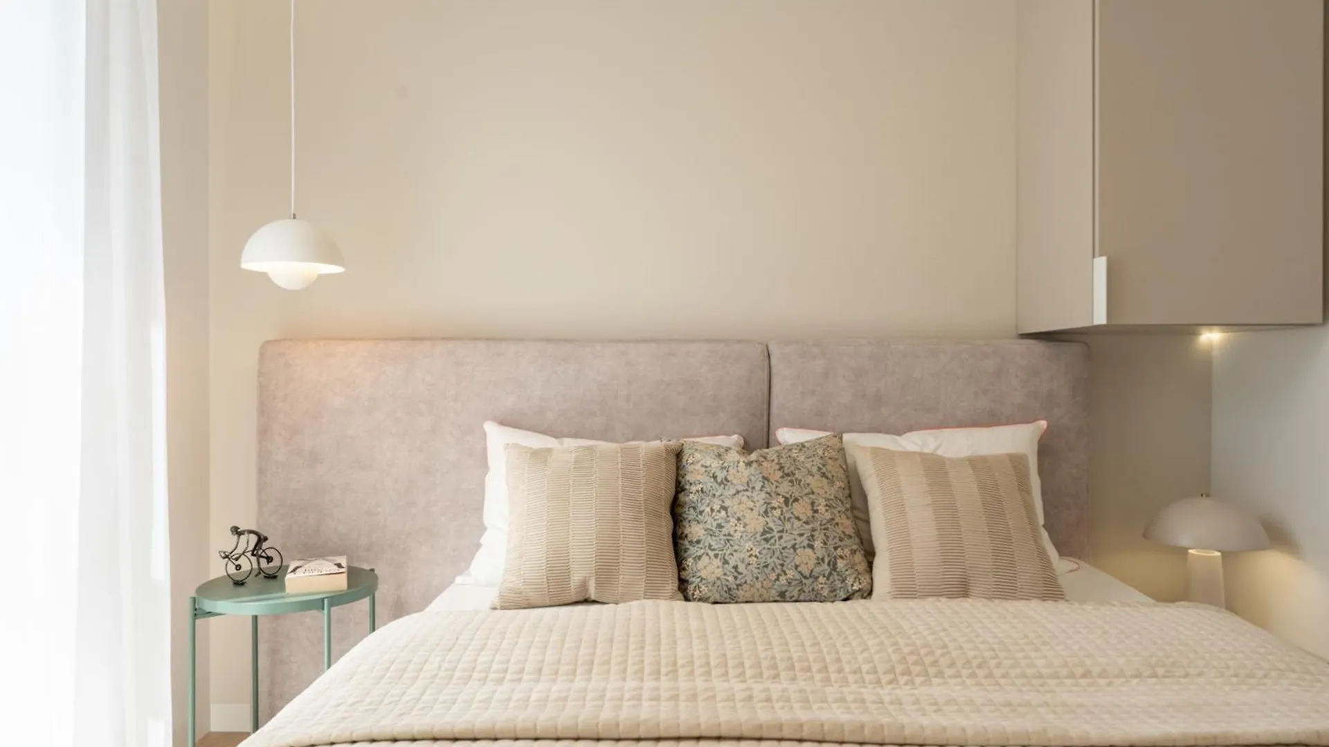 Apartment Old Town Krowoderska With Free Underground Garage Cracovie